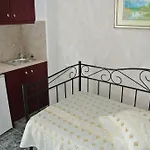 Kokalakis 2*