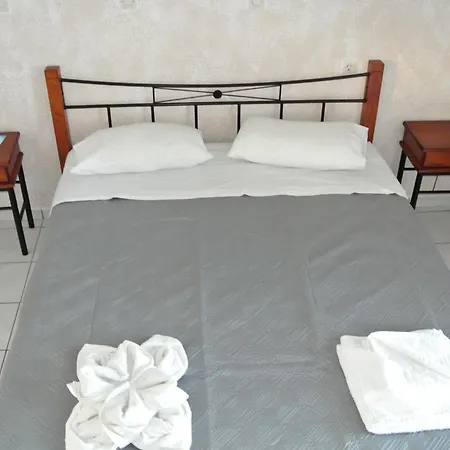 Otel Kokalakis 2*